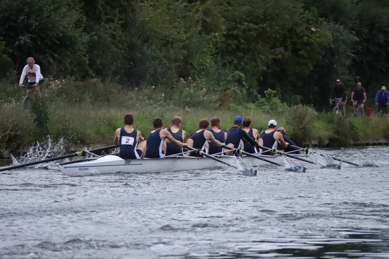 M1 rowing over in Bumps